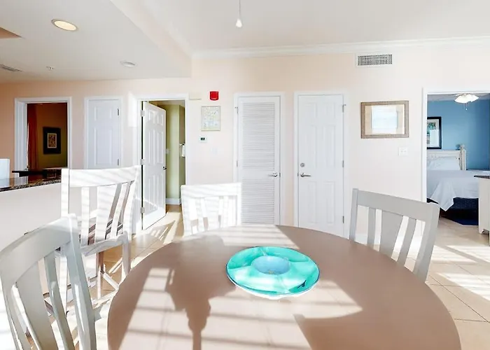 Crystal Shores 1307 *