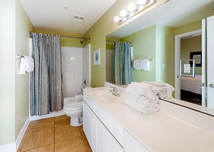 Holiday home Crystal Shores 1307